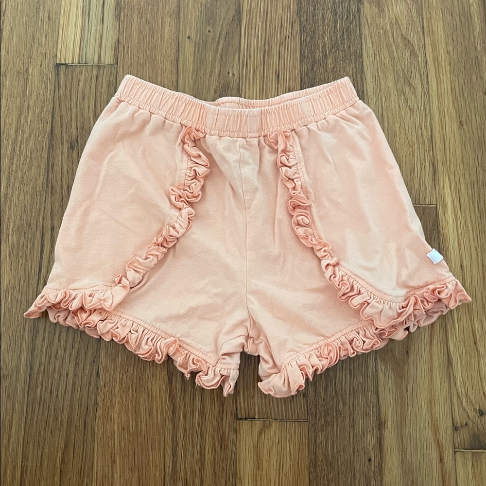 Ruffle Butts size 6 shorts